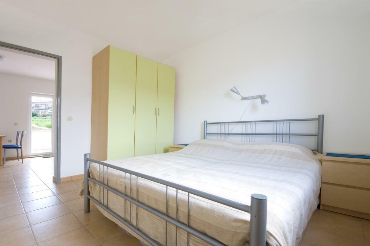 Apartments Kala mendula Sutivan Bagian luar foto